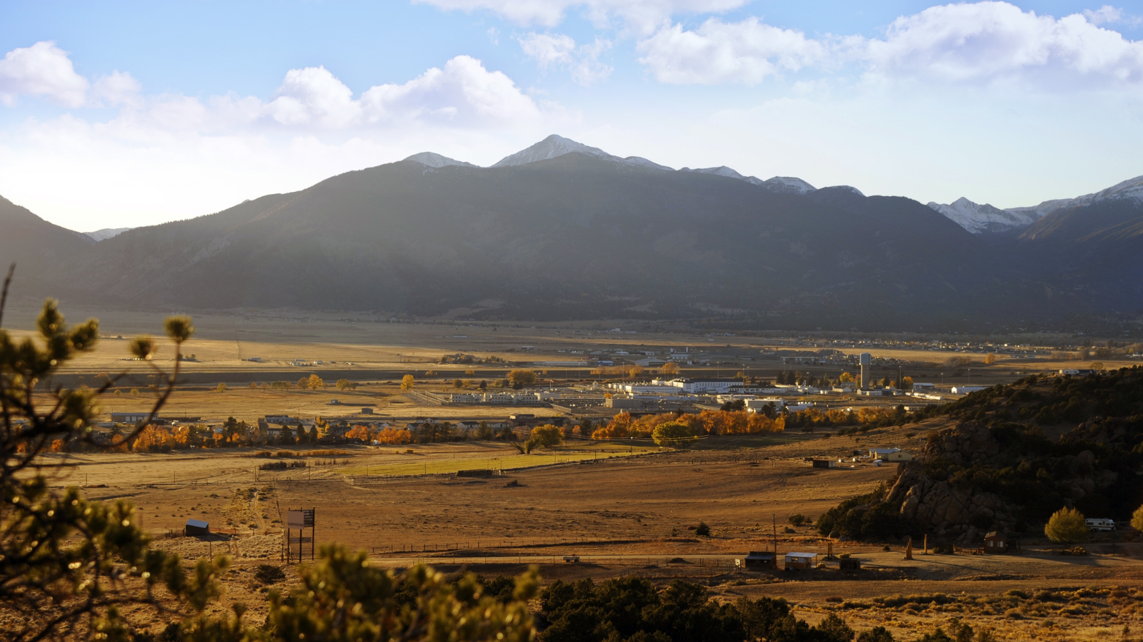 mountains in buena vista colorado